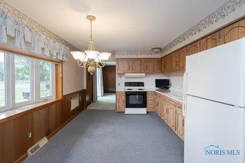 1539 Cass Rd, Maumee, OH 43537 photo 15