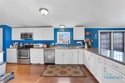 207 N Todd St, Mccomb, OH 45858 photo 6