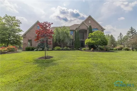 2436 Tiffany Village Blvd, Sylvania, OH 43560