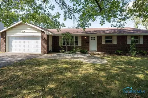 1816 Cherry Ln, Findlay, OH 45840