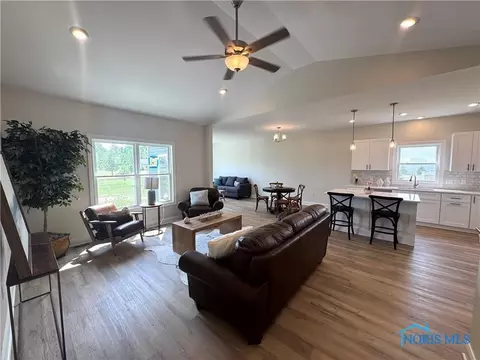 Living - 1902 Caleb Ct, Waterville, OH 43566 photo 2 of 2