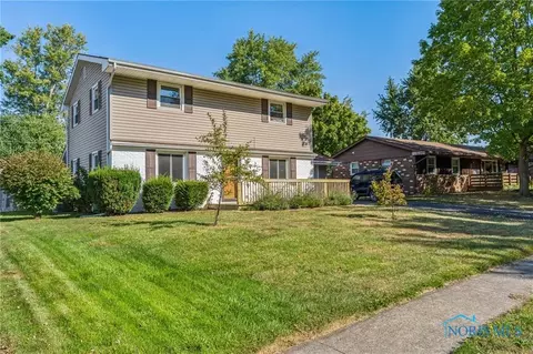 1908 Gayle Ln, Findlay, OH 45840