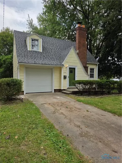 3124 Drummond Rd, Toledo, OH 43606