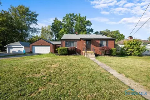 623 Elm St, Wauseon, OH 43567