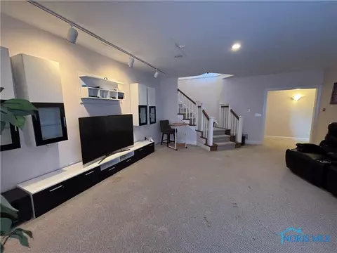 107 Deerfield Cir, Bryan, OH 43506 photo 30