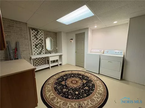 107 Deerfield Cir, Bryan, OH 43506 photo 41