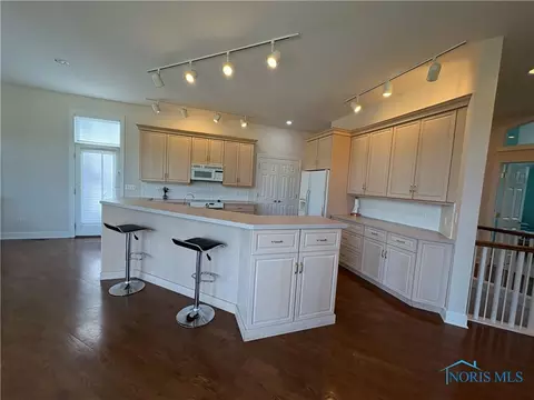 107 Deerfield Cir, Bryan, OH 43506 photo 21