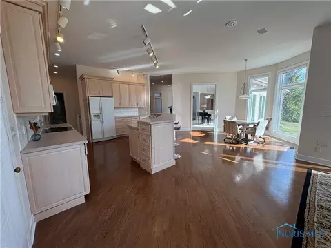 107 Deerfield Cir, Bryan, OH 43506 photo 18