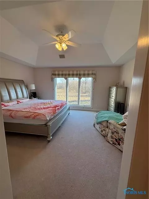 107 Deerfield Cir, Bryan, OH 43506 photo 9