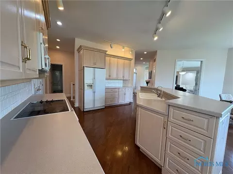 107 Deerfield Cir, Bryan, OH 43506 photo 19