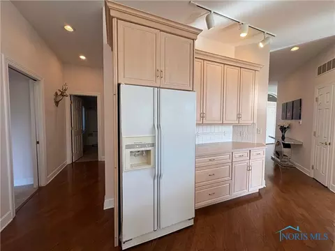 107 Deerfield Cir, Bryan, OH 43506 photo 20