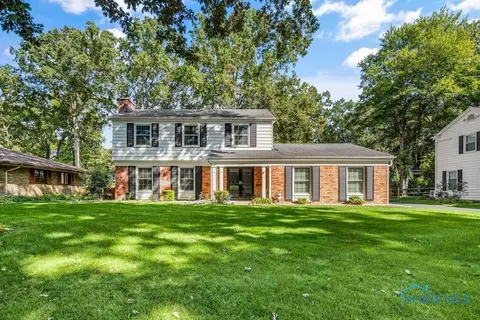 4632 Beaconsfield Ct, Toledo, OH 43623