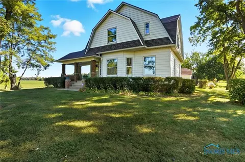 15560 Mccutcheonville Rd, Pemberville, OH 43450