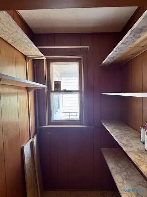 435 E Weber St, Toledo, OH 43608 photo 10