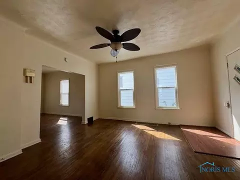 435 E Weber St, Toledo, OH 43608 photo 5