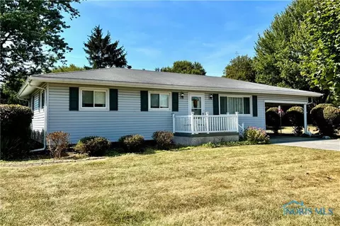 5908 Finzel Rd, Whitehouse, OH 43571