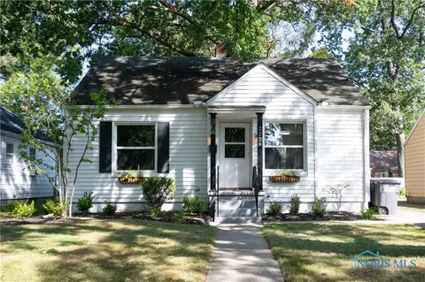 2728 Castleton Ave, Toledo, OH 43613