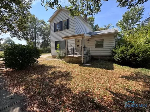 725 Sheffield Ave, Napoleon, OH 43545