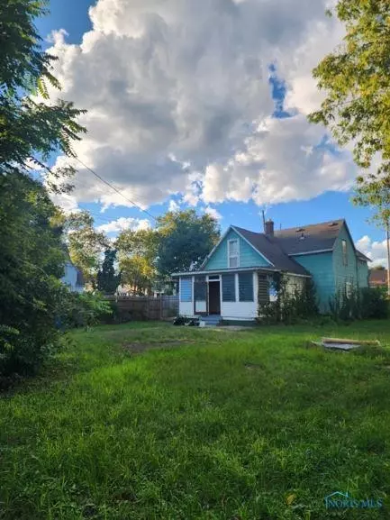 1420 Upton Ave, Toledo, OH 43607