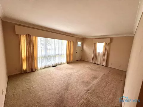 621 W Maple St, Deshler, OH 43516 photo 18