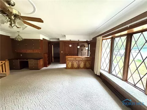 621 W Maple St, Deshler, OH 43516 photo 9