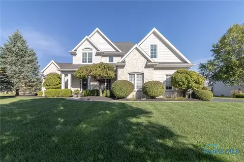 5821 Sweetgum Dr, Monclova, OH 43542