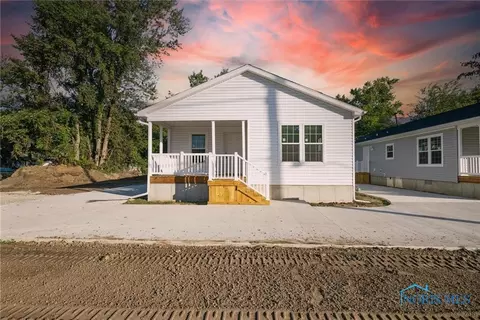 4866 Airport Hwy, Toledo, OH 43615