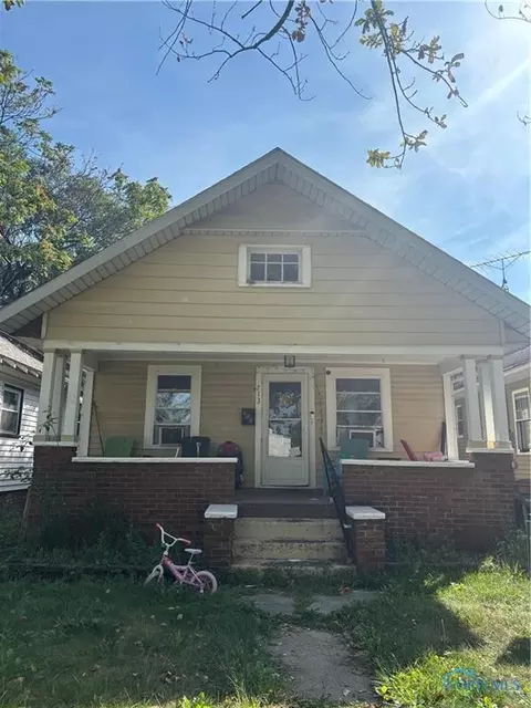 713 Geneva Ave, Toledo, OH 43609