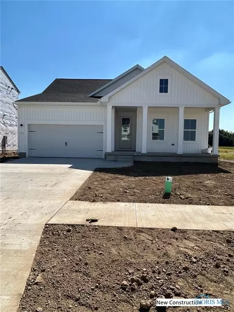 939 Darter Dr, Bowling Green, OH 43402