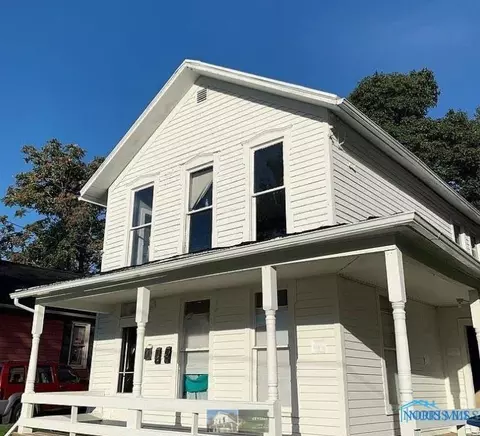 451 5th St, Toledo, OH 43605