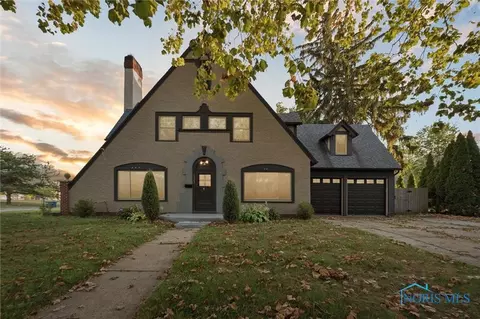 1929 Foster Ave, Toledo, OH 43607