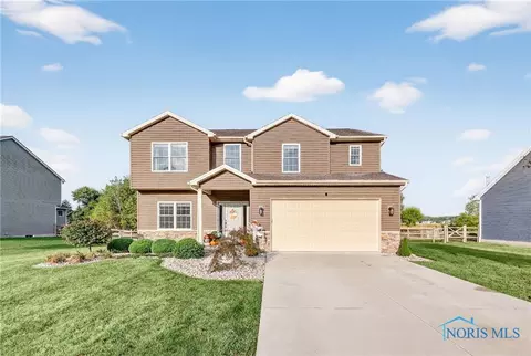 6746 Oak Crossing Ln, Whitehouse, OH 43571