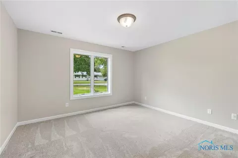 917 S Walnut St, Bryan, OH 43506 photo 24