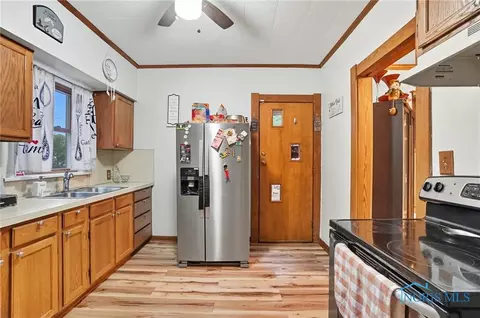 859 Wright Ave, Toledo, OH 43609 photo 13