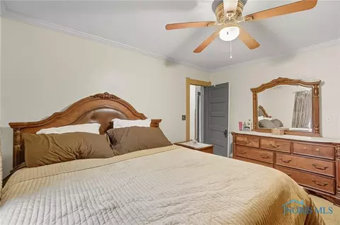 859 Wright Ave, Toledo, OH 43609 photo 17