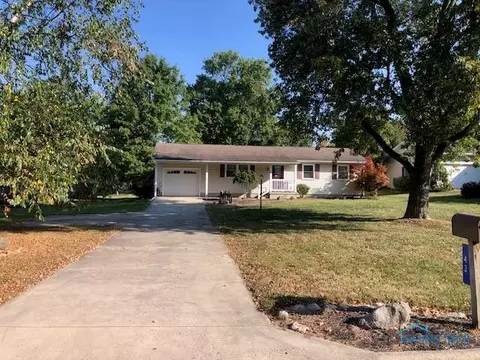 43 E Siesta Dr, Tiffin, OH 44883