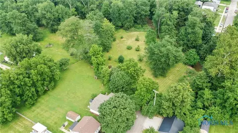 734 E Front St, Defiance, OH 43512 photo 12