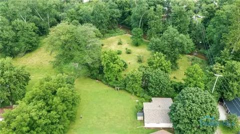 734 E Front St, Defiance, OH 43512 photo 11