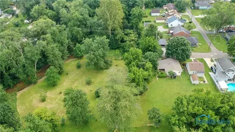 734 E Front St, Defiance, OH 43512 photo 13