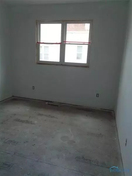 Bedroom - 717 E 717 12 721 E Third St, Ottawa, OH 45875 photo 1 of 3