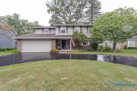 6023 Brainard Dr, Sylvania, OH 43560