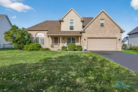 26395 Carronade Dr, Perrysburg, OH 43551