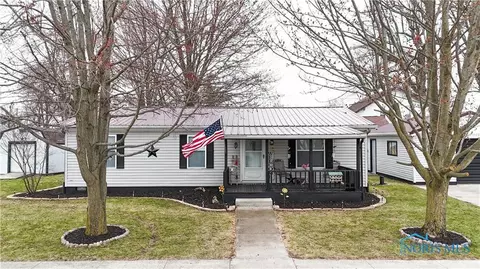 100 N Maple St, Grover Hill, OH 45849