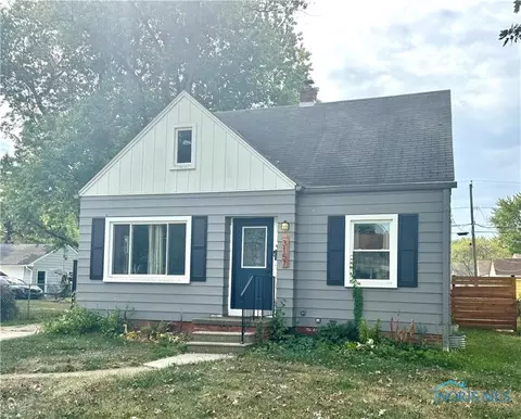 3157 Strathmoor Ave, Toledo, OH 43614