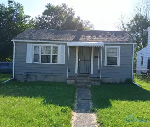 3405 Beaumont Dr, Toledo, OH 43608