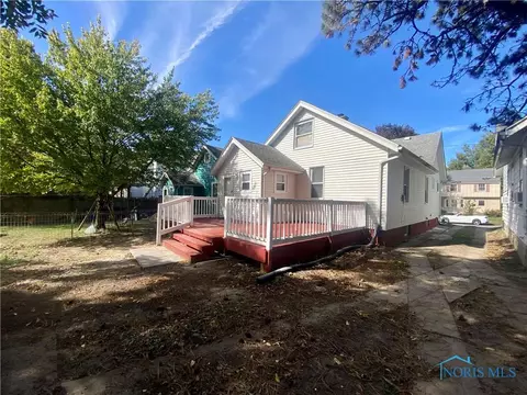 Exterior - 2017 Marlow Rd, Toledo, OH 43613 photo 5 of 5