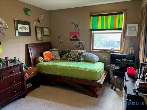 Bedroom - 206 Brown Dr, Bryan, OH 43506 photo 3 of 9