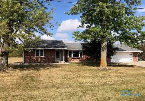 201 Briar Hill Rd, North Baltimore, OH 45872