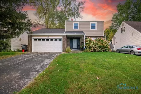 3755 Baybrook Ln, Toledo, OH 43623