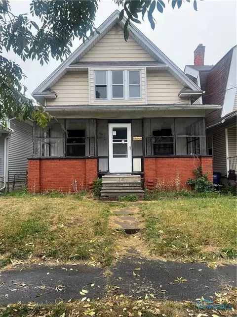 644 Nicholas St, Toledo, OH 43609